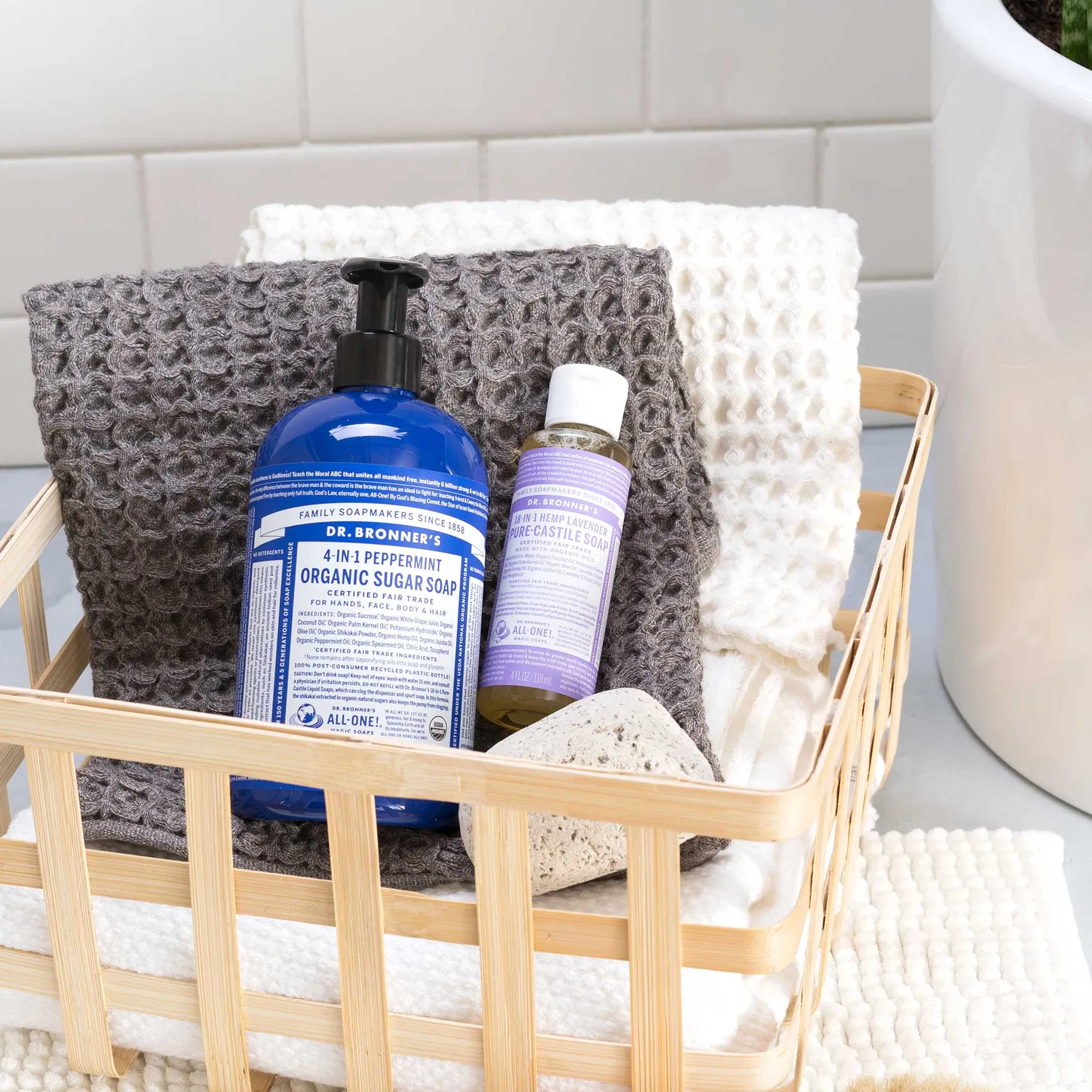Dr. Bronner's Lavender Pure-Castile flydende sæbe 237 ml mild