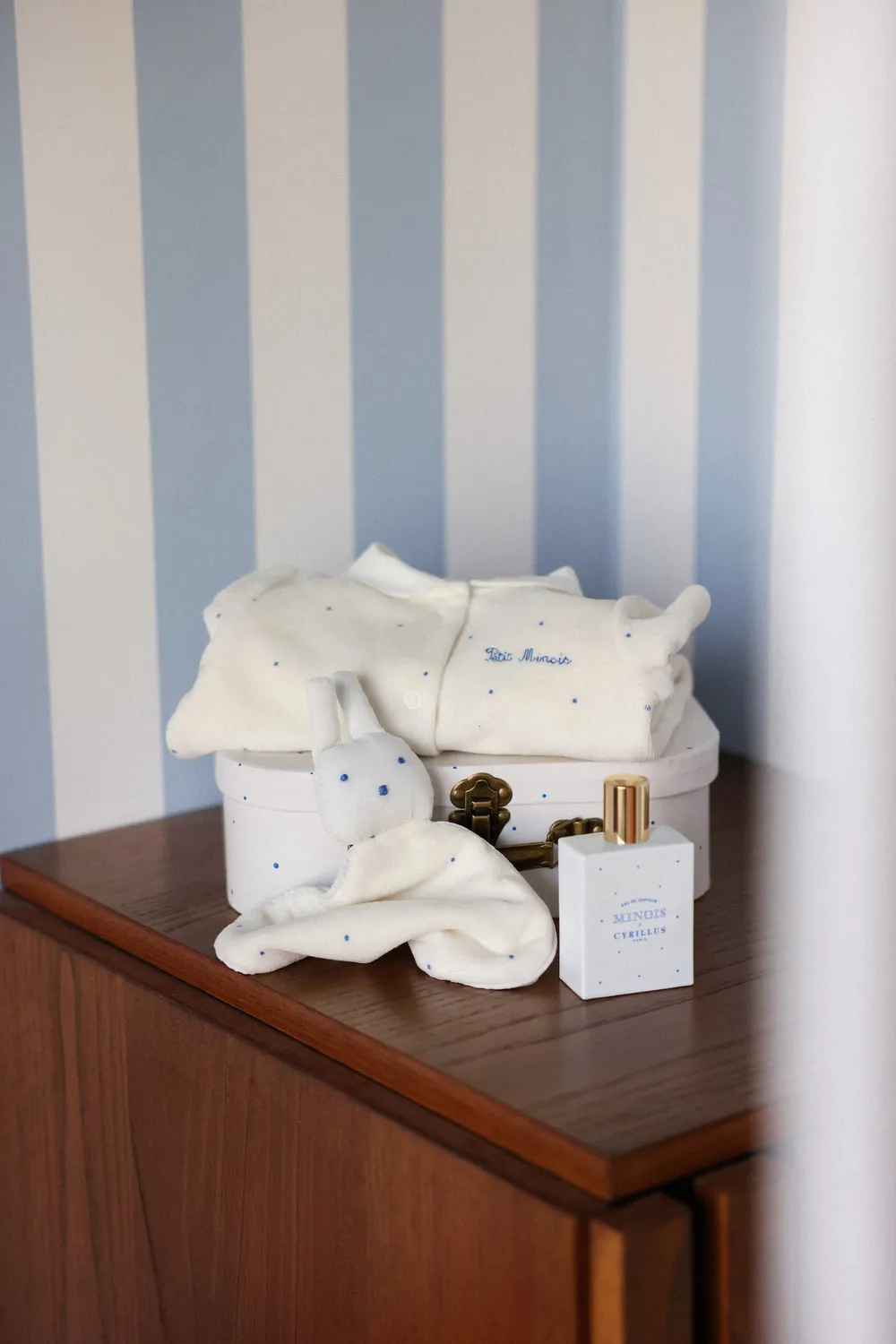 Minois Paris Valisette Naissance babysæt prikket