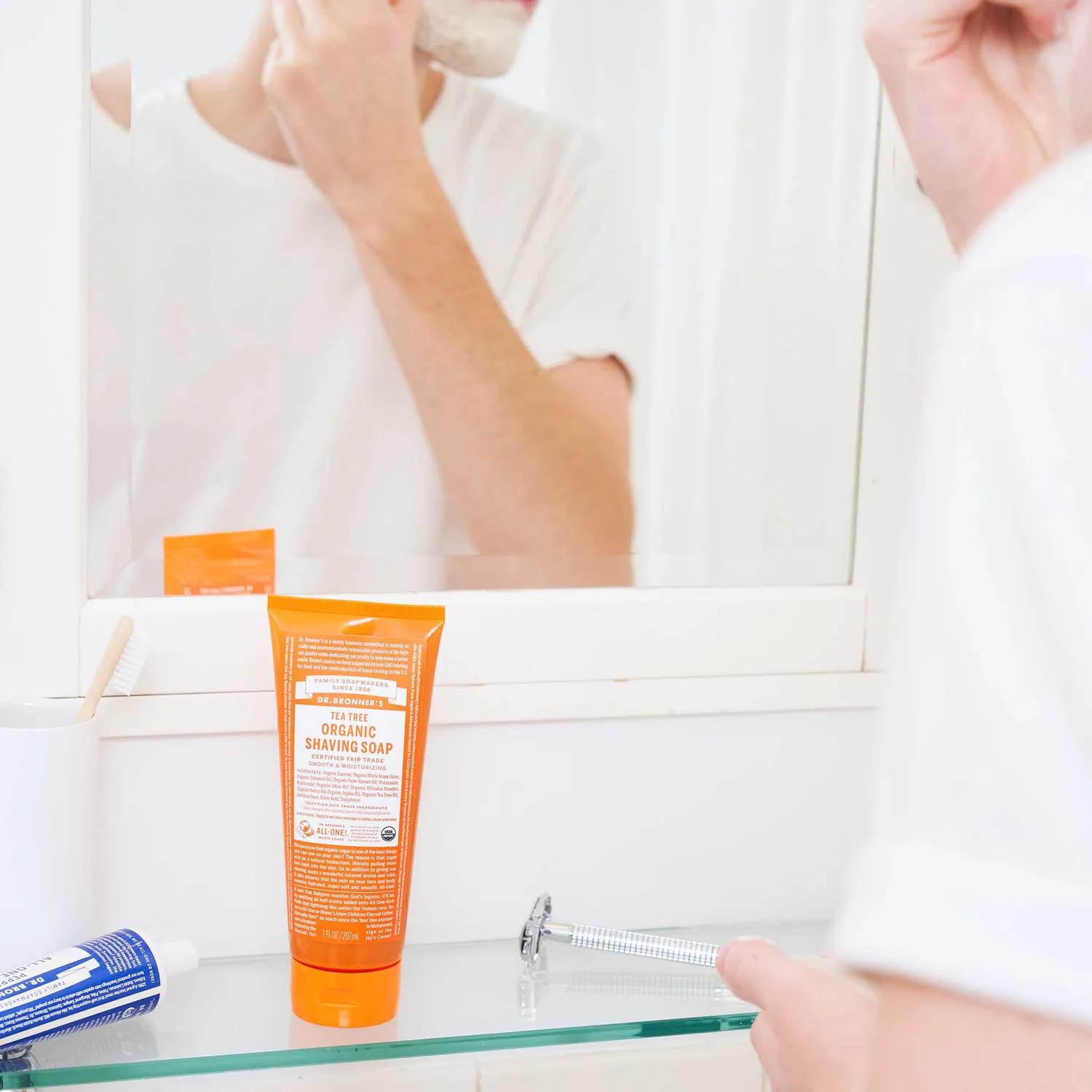 Dr. Bronner's Shaving Soap barbersæbe 7 oz tea tree økologisk